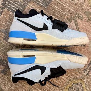 Nike Air Jordan Legacy 312 Low in Pale Blue